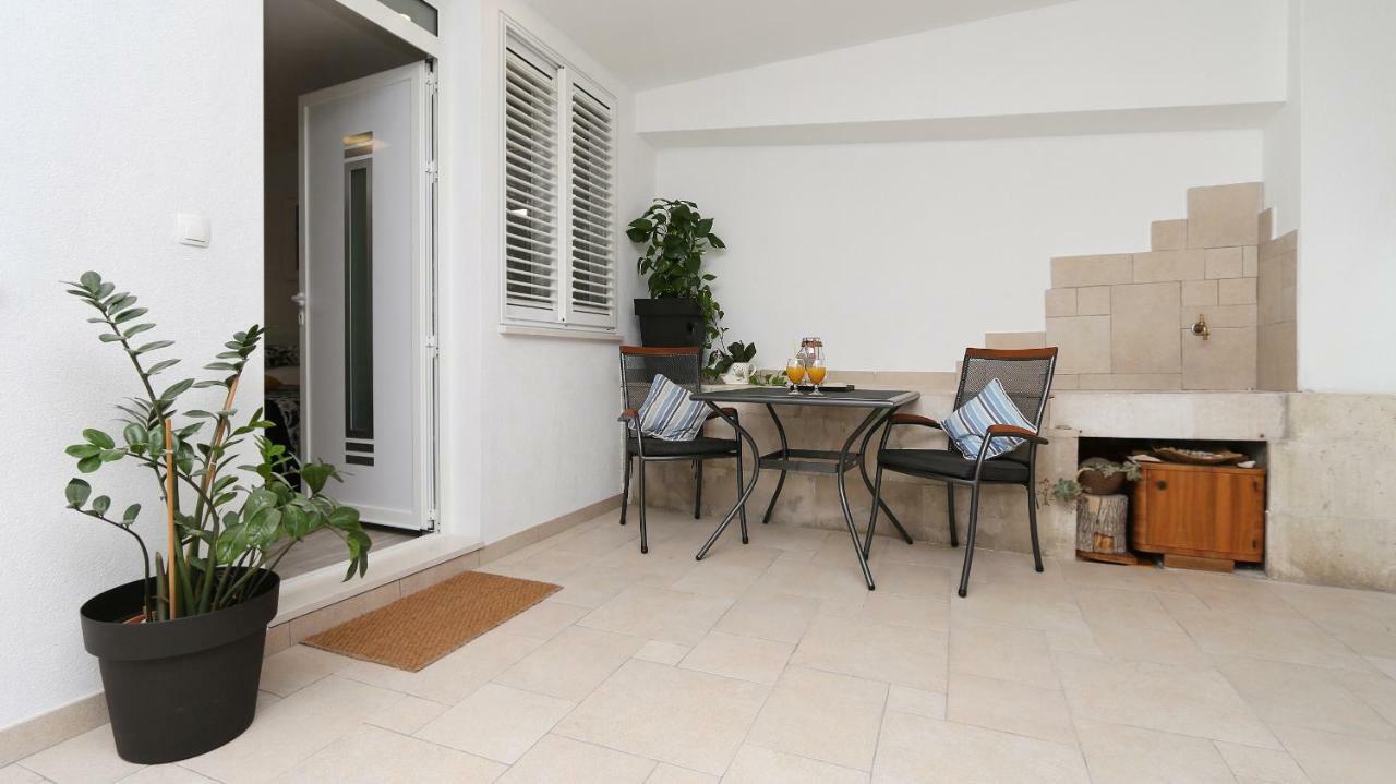 Modern Apartments Iva Makarska Exterior photo